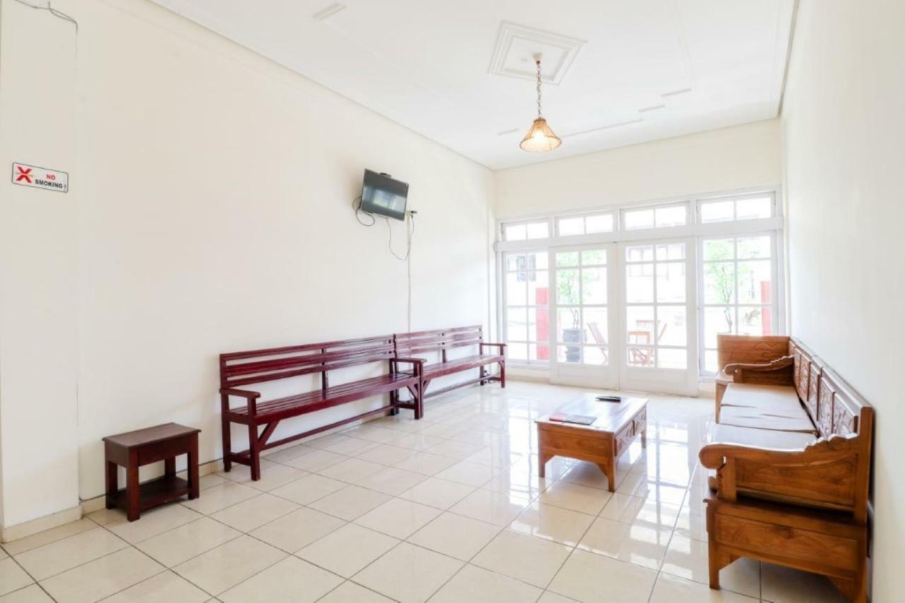 Palmyra Hostel Маланг Екстер'єр фото