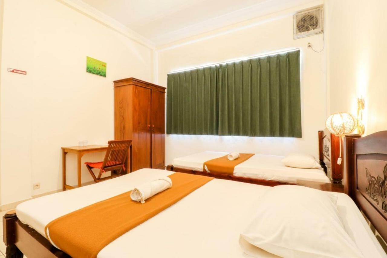 Palmyra Hostel Маланг Екстер'єр фото
