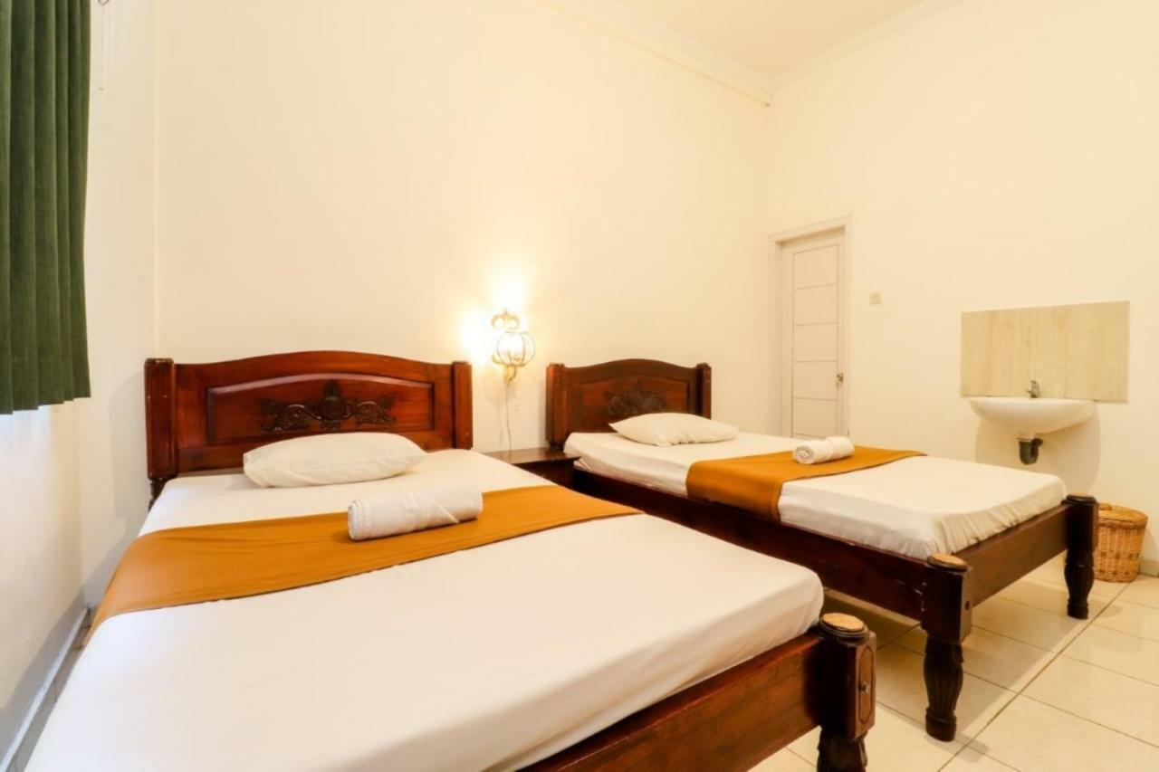 Palmyra Hostel Маланг Екстер'єр фото